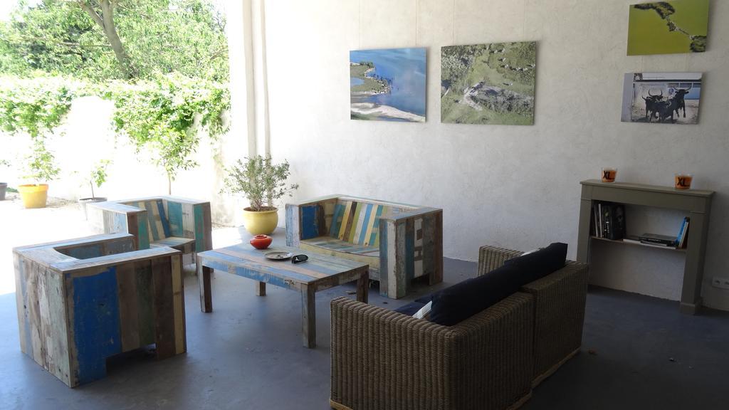 Mas De Bouvet En Camargue Bed and Breakfast Albaron Εξωτερικό φωτογραφία