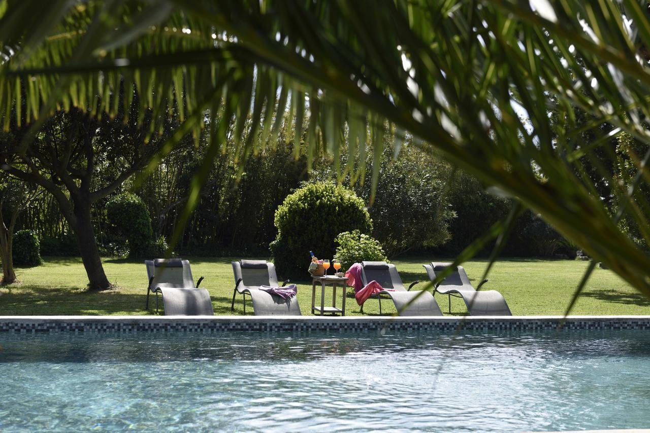Mas De Bouvet En Camargue Bed and Breakfast Albaron Εξωτερικό φωτογραφία